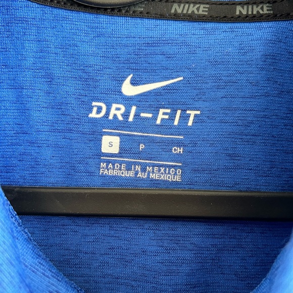 EUC Nike DRI-FIT small men’s blue lightweight hoodie - Picture 2 of 4